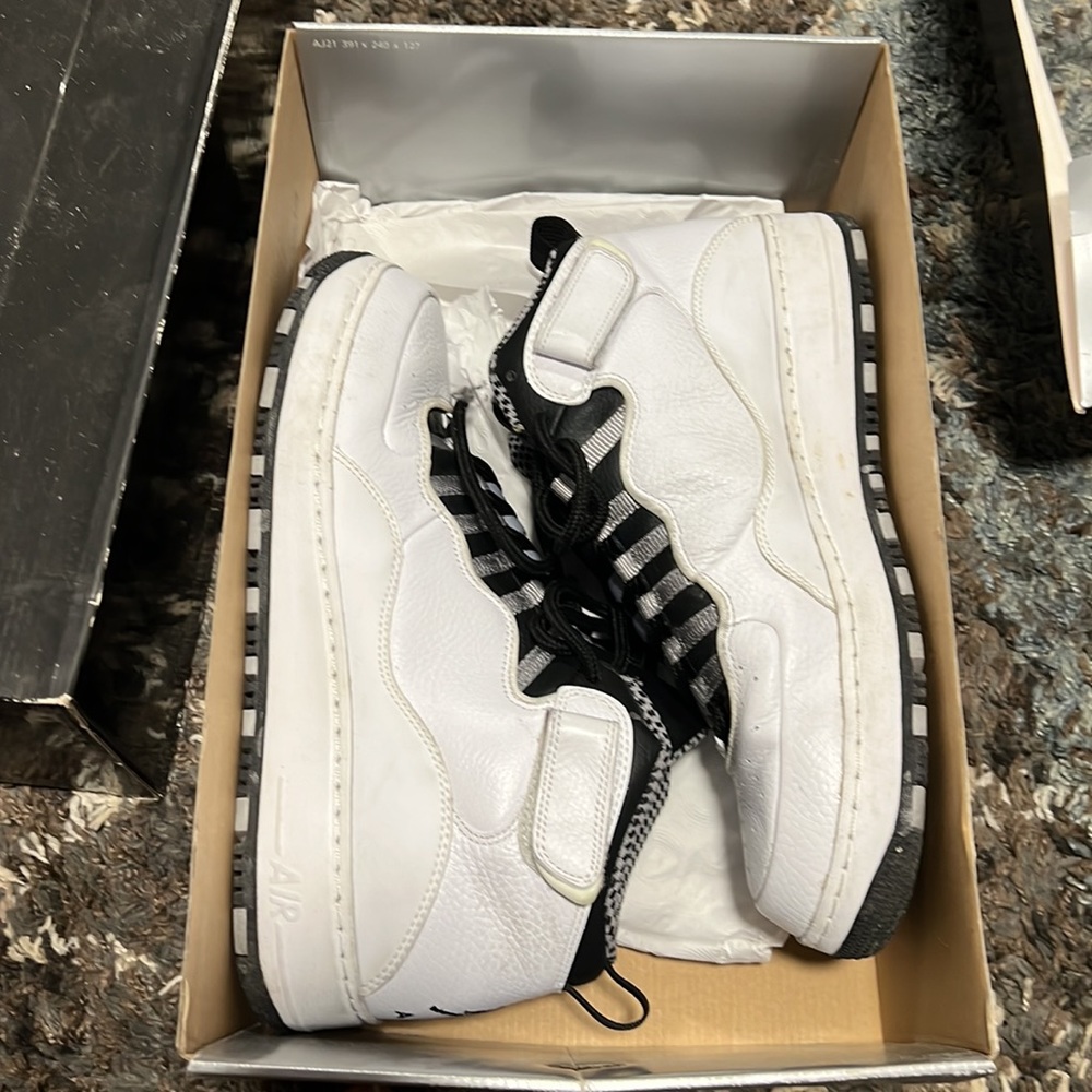 Air Jordan AJF 10